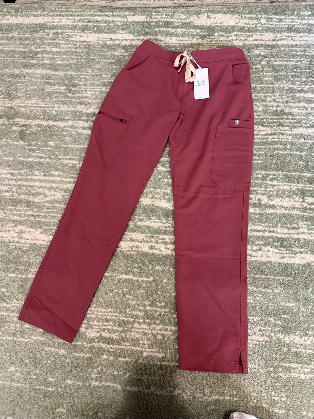 Figs Yola skinny petite